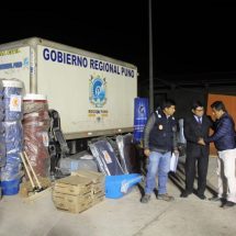 25 MÓDULOS DE VIVIENDA, CAMAS PLEGABLES, KITS DE HERRAMIENTAS Y OTROS ENTREGÓ EL GOBIERNO REGIONAL DE PUNO PARA FAMILIAS DAMNIFICADAS EN ALTO INAMBARI