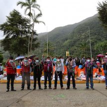 Nota de Prensa<br>ENTREGAN BIENES DE AYUDA HUMANITARIA A FAMILIAS DAMNIFICADAS Y AFECTADAS DE ALTO INAMBARI-SANDIA