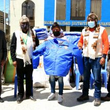 Nota de Prensa<hr>GORE PUNO ENTREGÓ ABRIGO A POBLADORES DE ANANEA AFECTADOS POR BAJAS TEMPERATURAS Y NEVADAS.