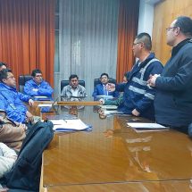 Nota de Prensa<hr>GOBERNADOR REGIONAL DE PUNO LIDERA MESA TÉCNICA PARA REINICIO DE OBRA DEL «HOSPITAL DE ALTA COMPLEJIDAD DE ESSALUD ‘EL ALTIPLANO'»