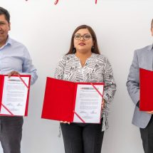 Nota de Prensa <hr> HISTÓRICA REUNIÓN EN MOQUEGUA, GOBERNADORES DE PUNO Y MOQUEGUA ACUERDAN AGENDA DE GESTIÓN 2024 PARA DEMARCACIÓN TERRITORIAL