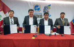 Nota de Prensa  GOBERNADOR REGIONAL FIRMA CONVENIO CON AUTORIDADES DISTRITALES PARA MEJORAR LA TRANSITABILIDAD VIAL INTERURBANA