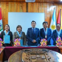 Nota de Prensa <hr> FIRMAN CONVENIO INTERINSTITUCIONAL PARA ENCAMINAR PROYECTO PARA GAS NATURAL EN PUNO