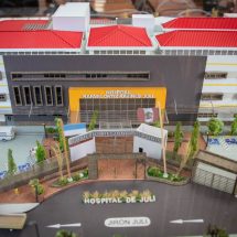 Nota de Prensa <hr> HISTÓRICA FIRMA DE CONTRATO PARA OBRA DE HOSPITAL DE JULI