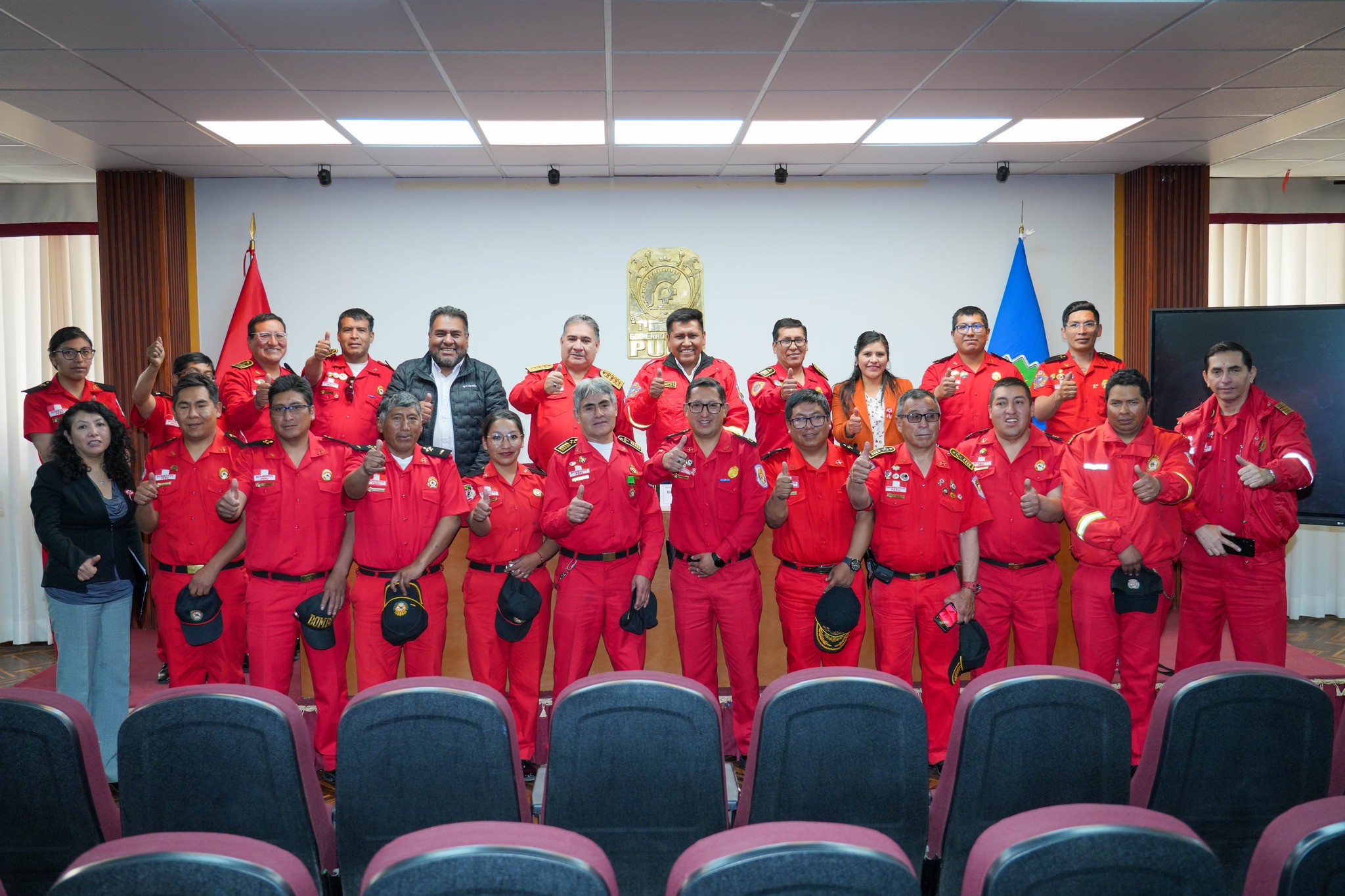 Nota de Prensa  EQUIPAREMOS CINCO COMPAÑÍAS DE BOMBEROS DE LA REGIÓN