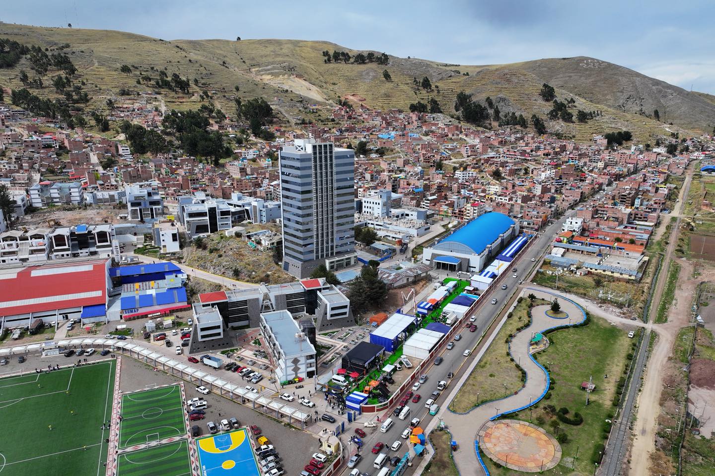 EXPO TITIKAKA MINERO 2025 ARRANCÓ A LO GRANDE EN LA REGIÓN PUNO