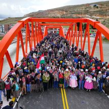 Nota de Prensa <hr> HISTÓRICA INAUGURACIÓN DEL PUENTE YARAJA EN LA PROVINCIA DE AZÁNGARO