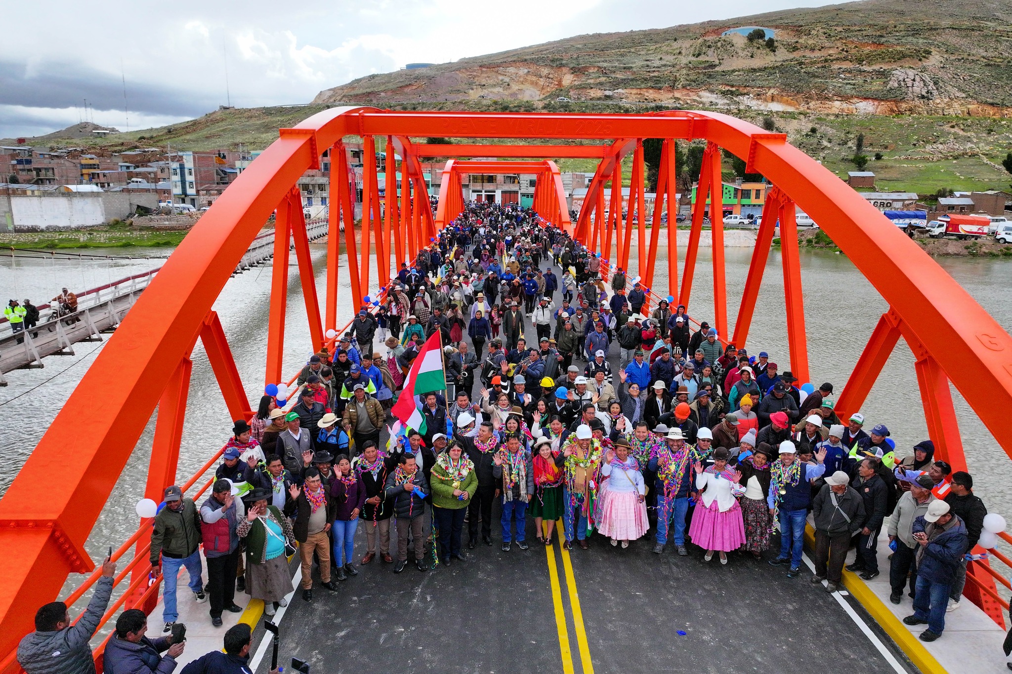 Nota de Prensa  HISTÓRICA INAUGURACIÓN DEL PUENTE YARAJA EN LA PROVINCIA DE AZÁNGARO